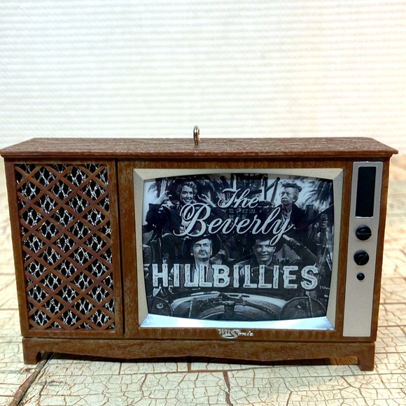 Hallmark Keepsake, The Beverly Hillbillies Christmas ornament - Picture 3 of 7